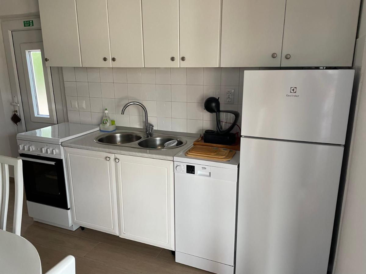 Apartman Emilija Vinišće Kültér fotó